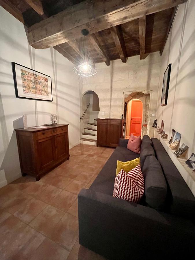 "L'Artistique" Centre Arles Fondation Van Gogh Esterno foto